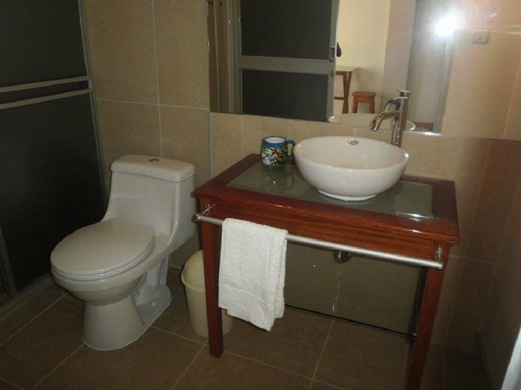 La Casa Del Italiano Bed & Breakfast Тарапото Стая снимка