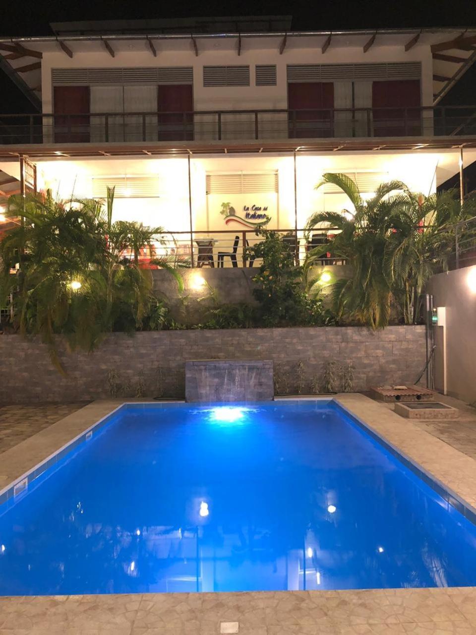 La Casa Del Italiano Bed & Breakfast Тарапото Екстериор снимка